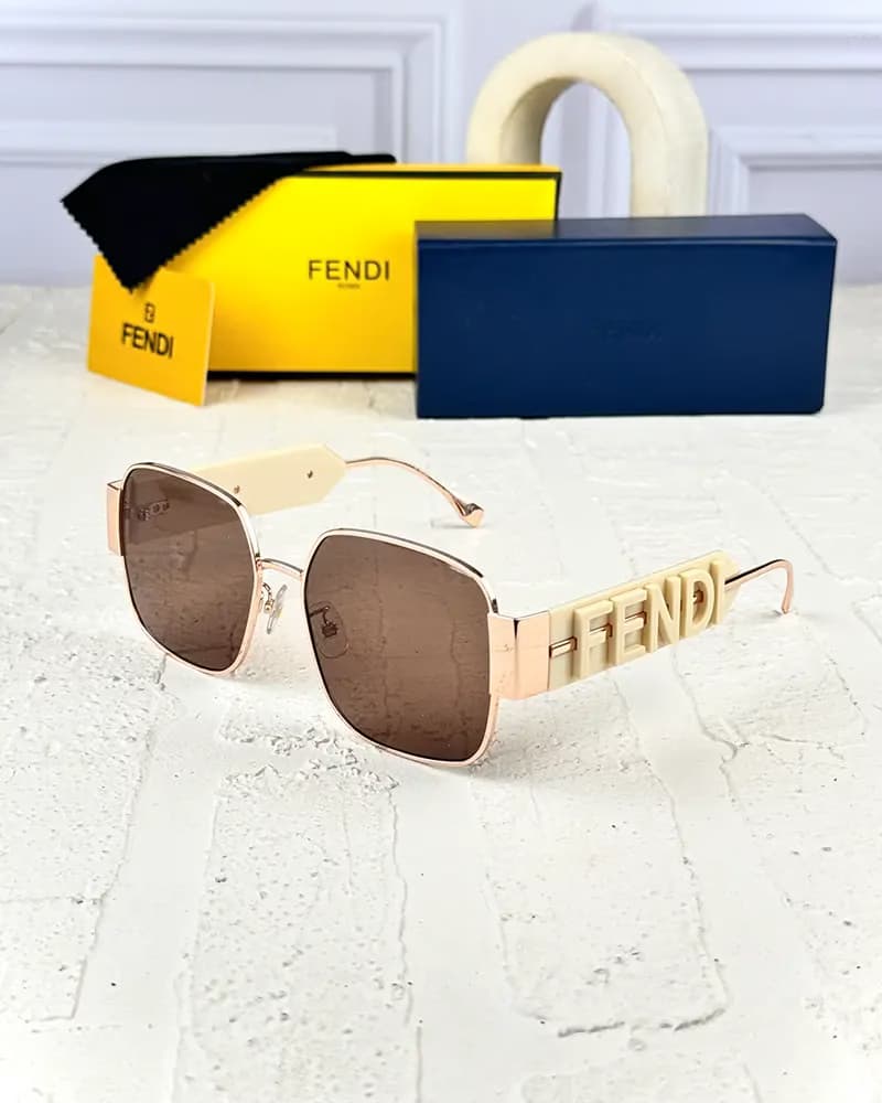 عينک آفتابی زنانه فندی مدل FENDI FE40109U (sl)