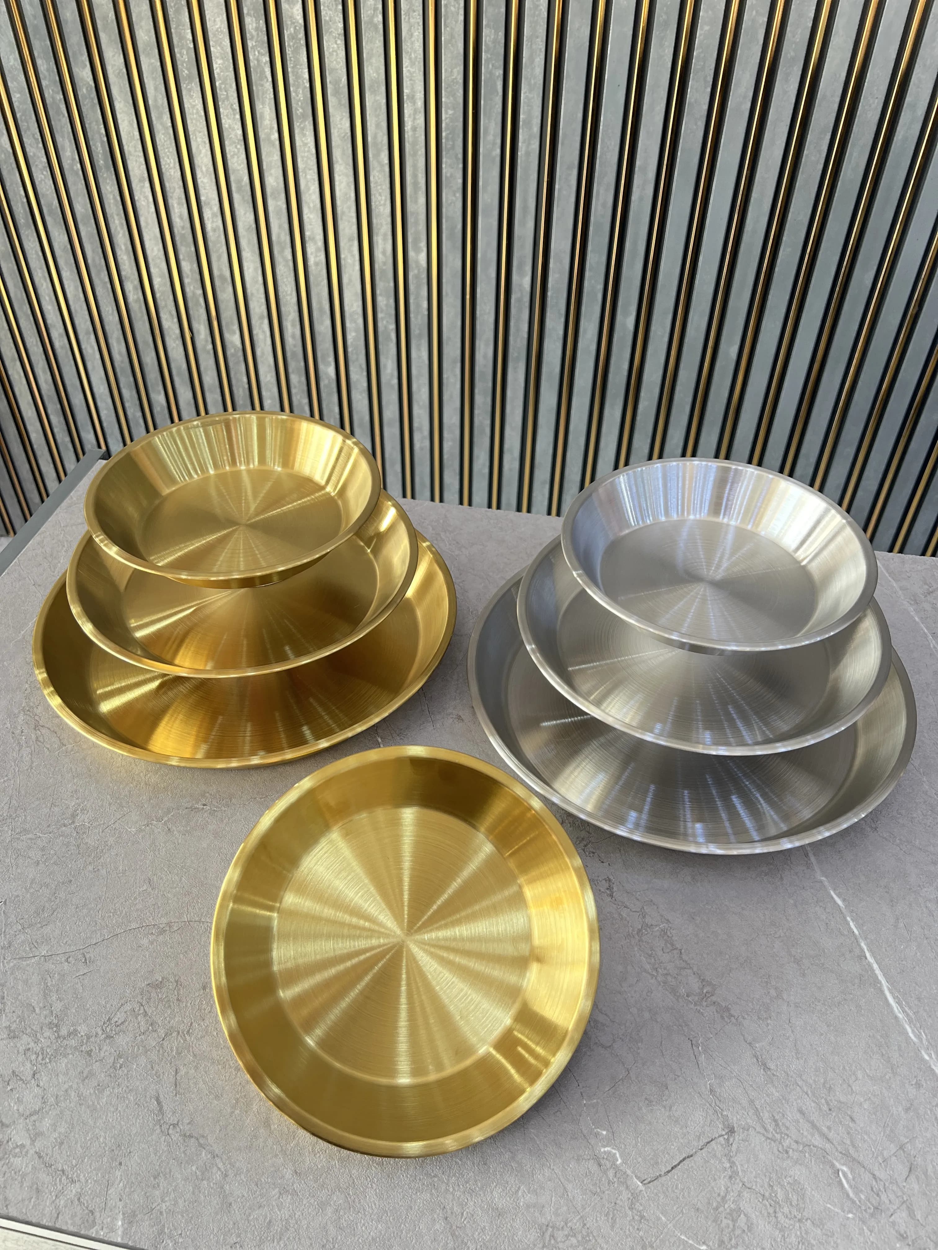 ظرف استیل طلایی کد 44-0611 وارداتی (x) — تصویر ۴