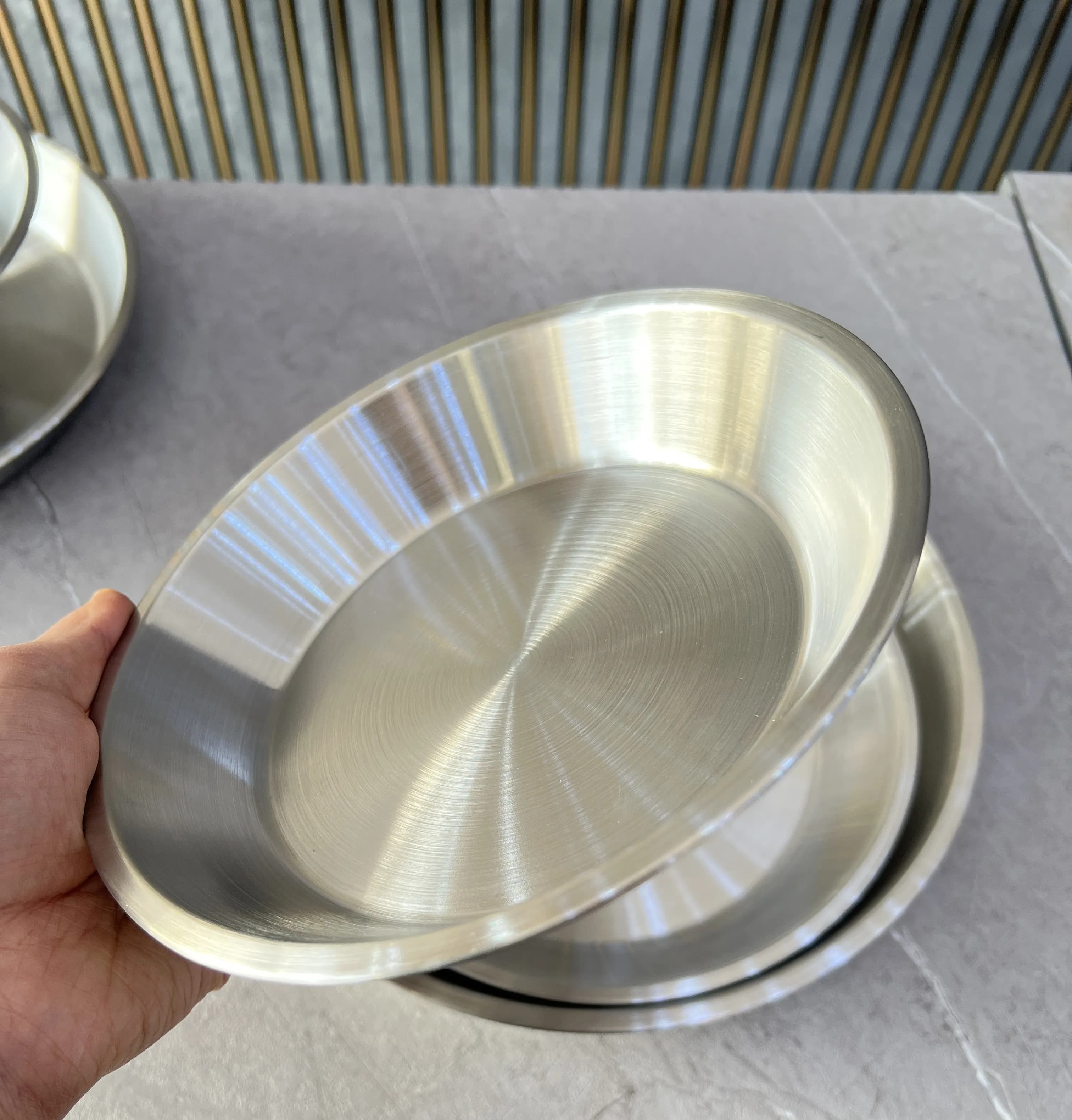 ظرف استیل طلایی کد 44-0611 وارداتی (x) — تصویر ۳