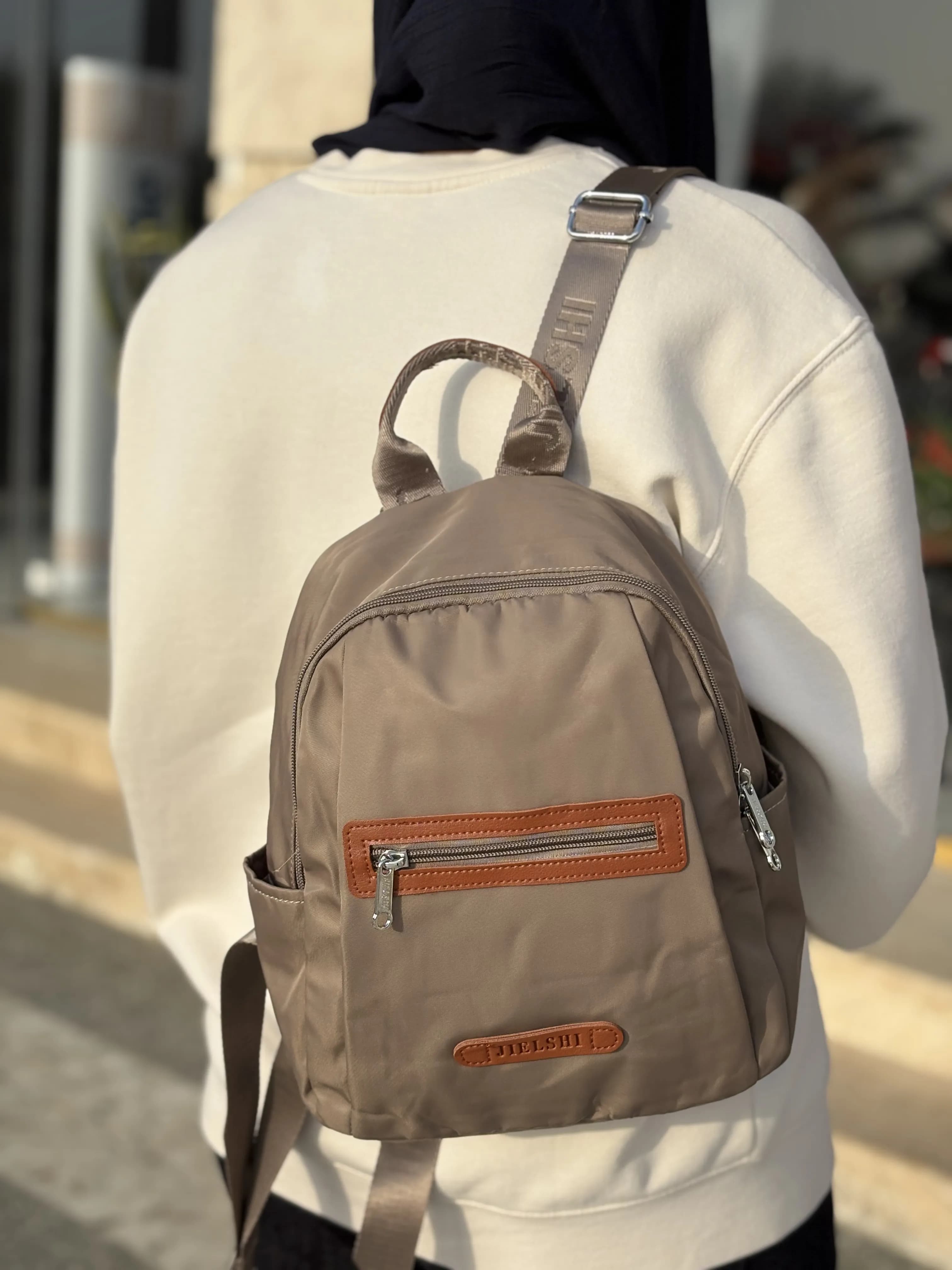 کوله پشتی برزنتی کد14-0056 وارداتی (x) — تصویر ۵