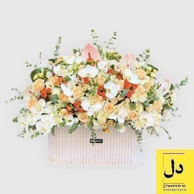 سفارش گل برای تحویل در شرکت مادیران کرج