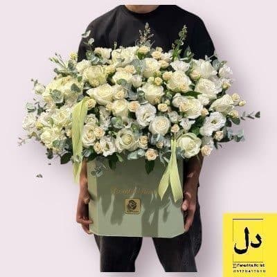 سفارش گل برای تحویل در شرکت ماموت در کرج