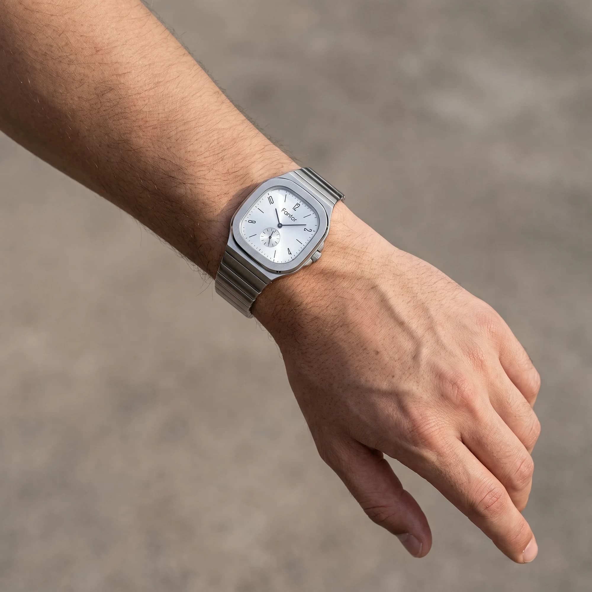 ساعت مچی مردانه فانتور مدل WF1041G-01 صفحه سفید بند استیل نقرهای — تصویر ۳