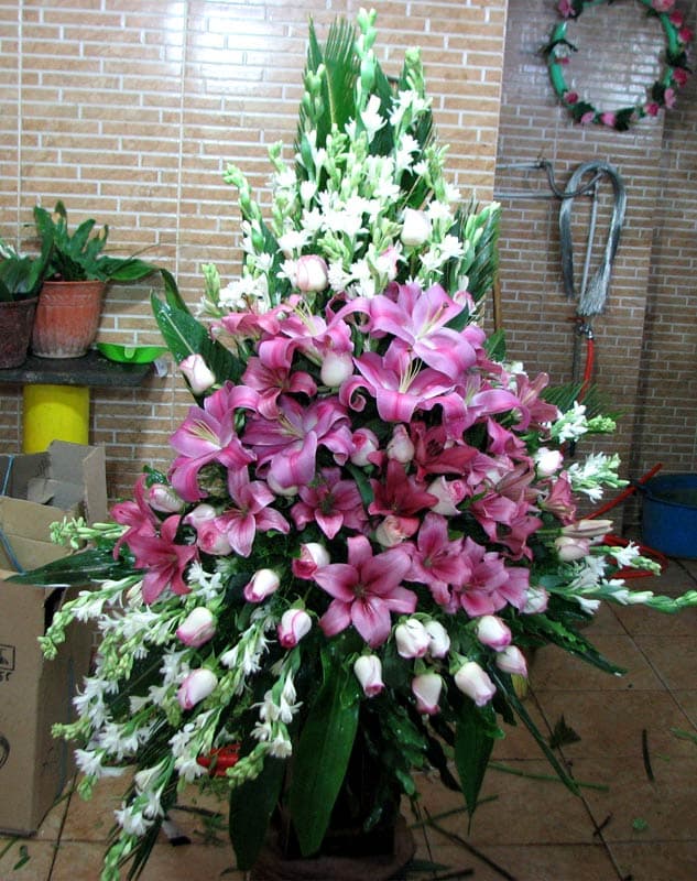 سبد گل پایه دار یکطرفه کد 463