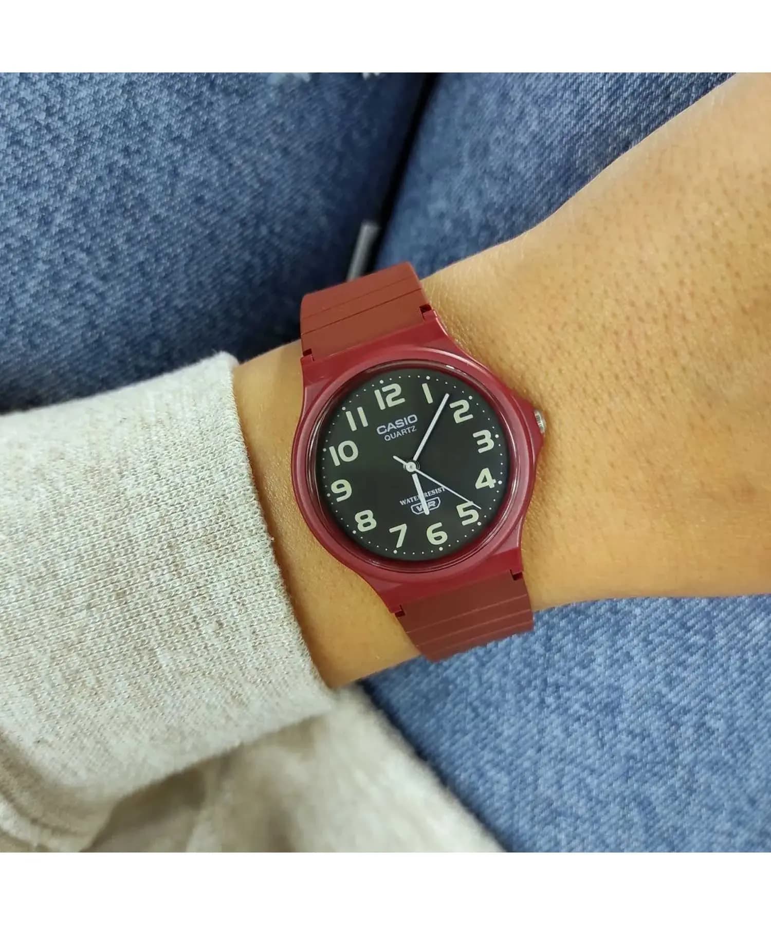 ساعت مچی مردانه و زنانه اصل کاسیو (casio) زیرمجموعه استاندارد مدل MQ-24UC-4BDF — تصویر ۴