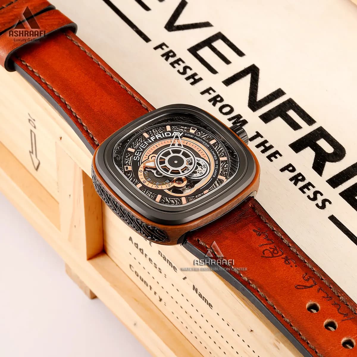 ساعت سون فرایدی حکاکی SevenFriday SF-P2B — تصویر ۵