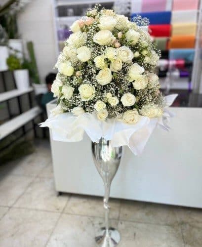 جام گل تبریک برای غرفه سازان نمایشگاه بین المللی تهران 5379