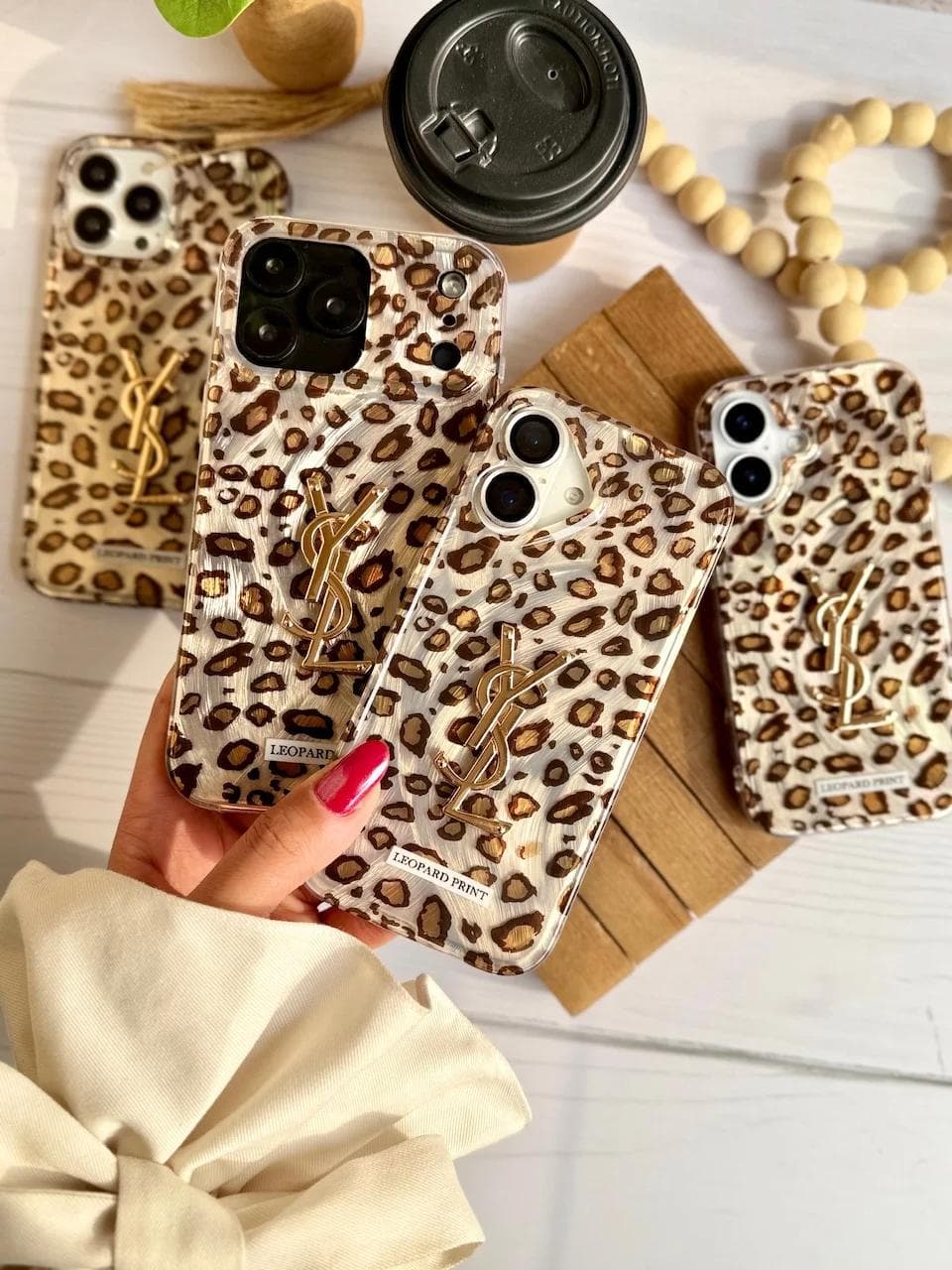 قاب براش yves saint laurent leopard سامسونگ و شیائومی (کدC2166) مناسب برای A56 — تصویر ۵