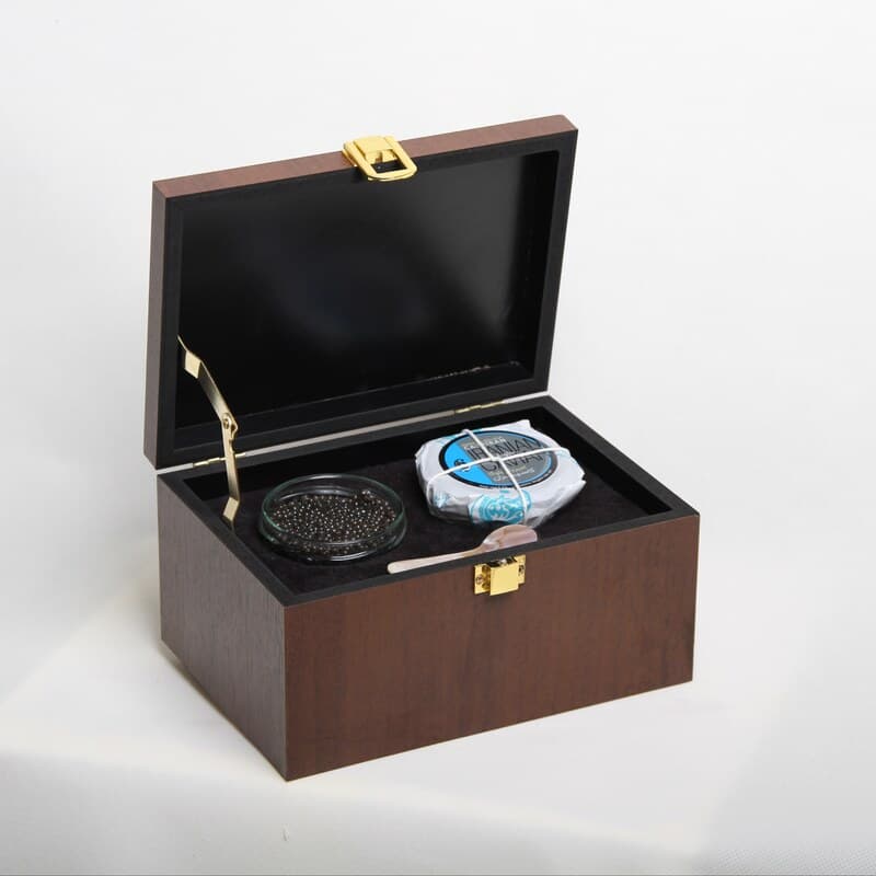 پک هدیه خاویار طبیعی (شامل 2 عدد خاویار بلوگا امپریال خاویار 50 گرمی ) (Imperial Beluga Caviar 50 g) | خاویار اصل | خاویار ایرانی | تاجر خاویار کیفیت ممتاز | أفضل الكافيار الإيراني | شراء — تصویر ۲