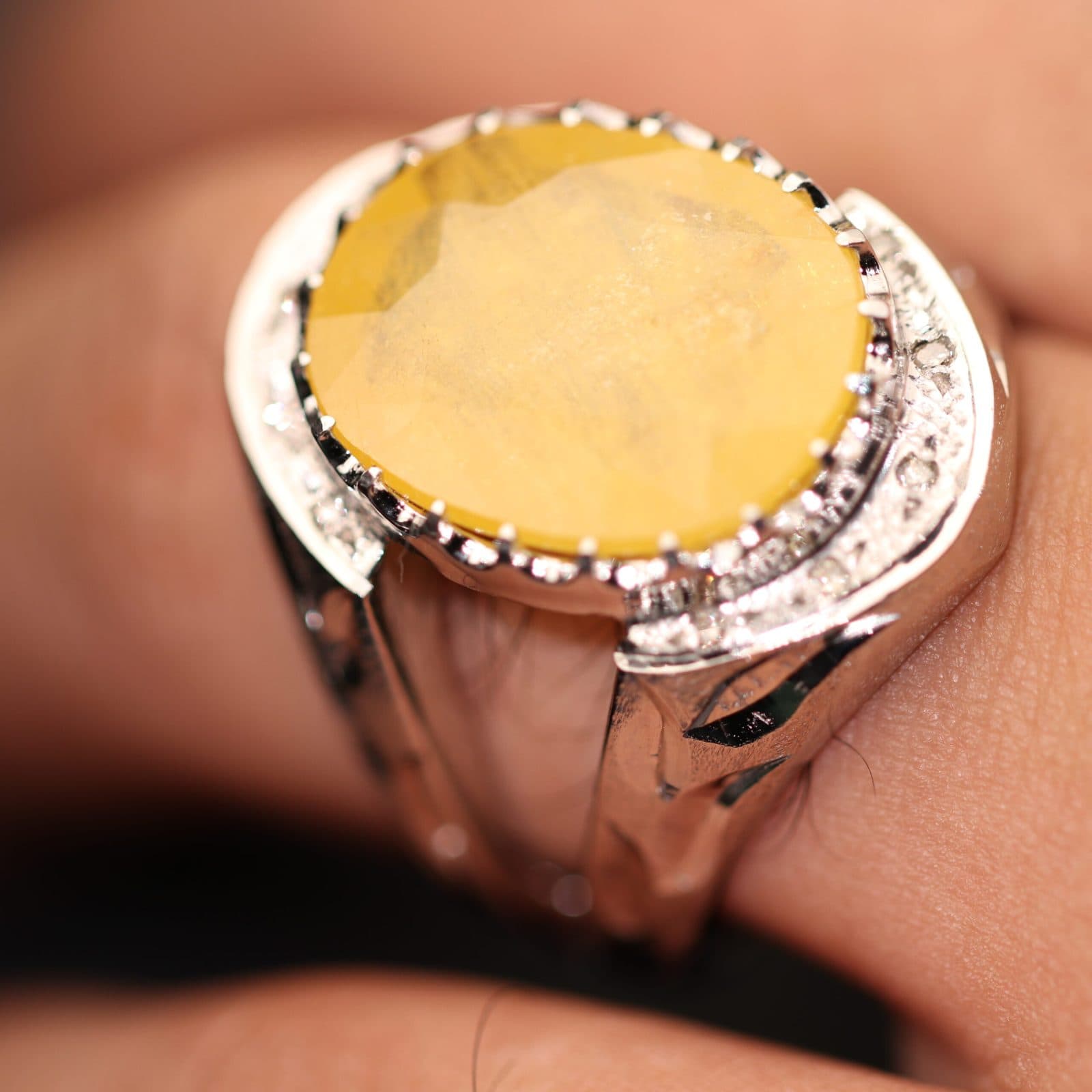 انگشتر مردانه یاقوت زرد A+ کد 12800 — تصویر ۴