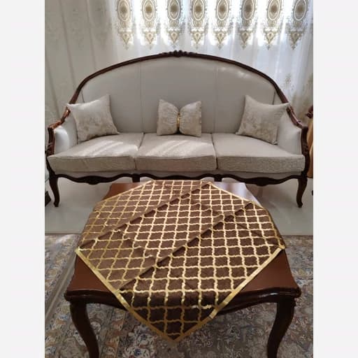 سرویس رومیزی مخمل چرم طلایی چهار تکه مربع دار — تصویر ۲