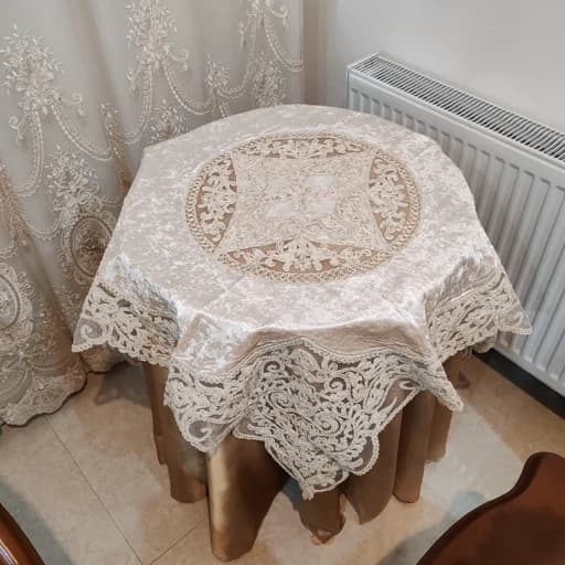 رومیزی مربع بزرگ مخمل دانتل ترک طرح آنتیک 110 — تصویر ۲