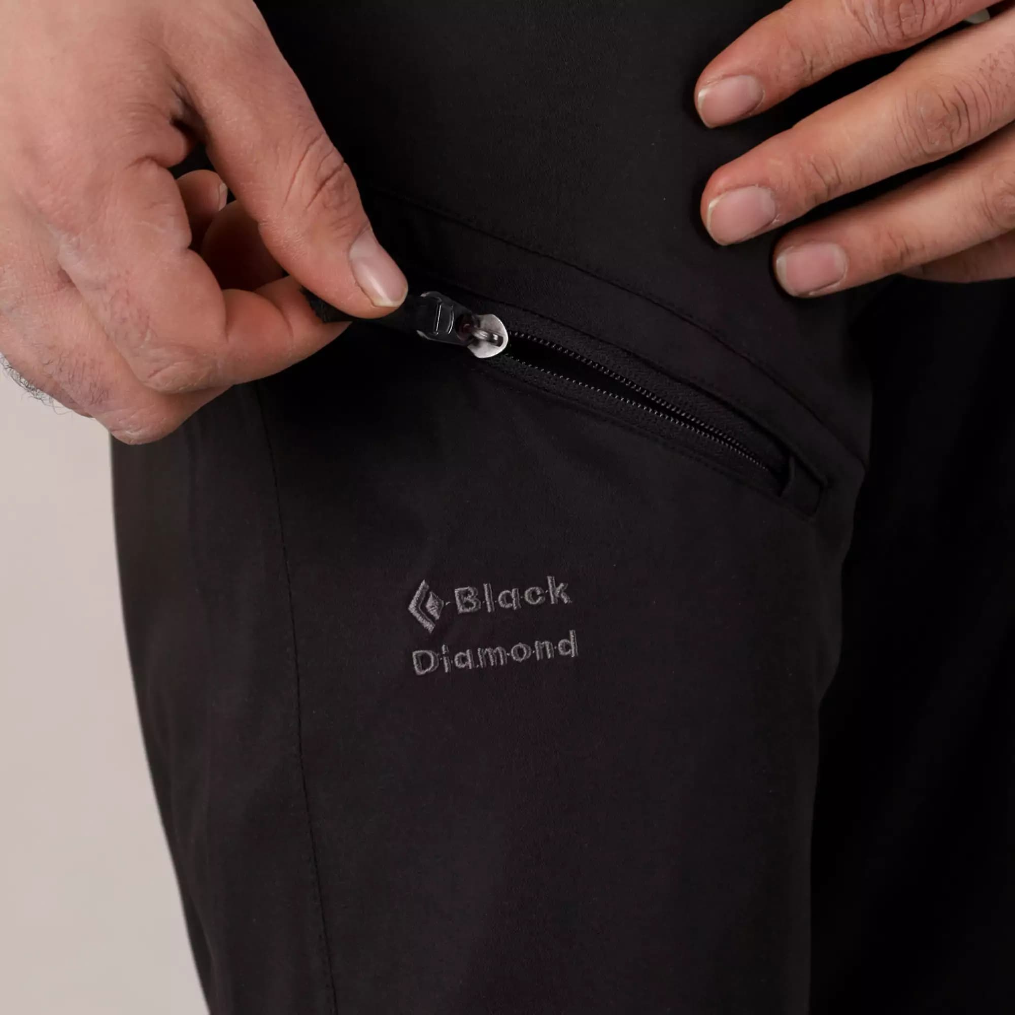 شلوار ترکینگ BLACK DIAMOND — تصویر ۳