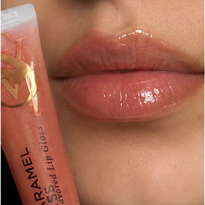 لیپ گلاس ویکتوریا سکرت Caramel Kiss — تصویر ۲