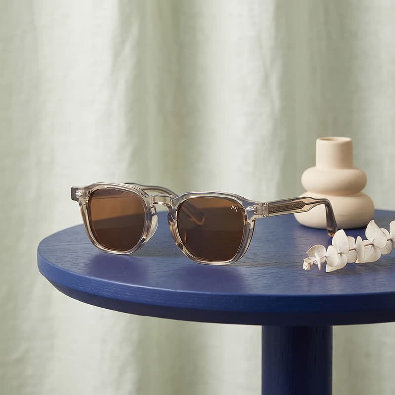 عینک آفتابی آلبرت وگ مدل SZ8803 Tortilla Tawny — تصویر ۵