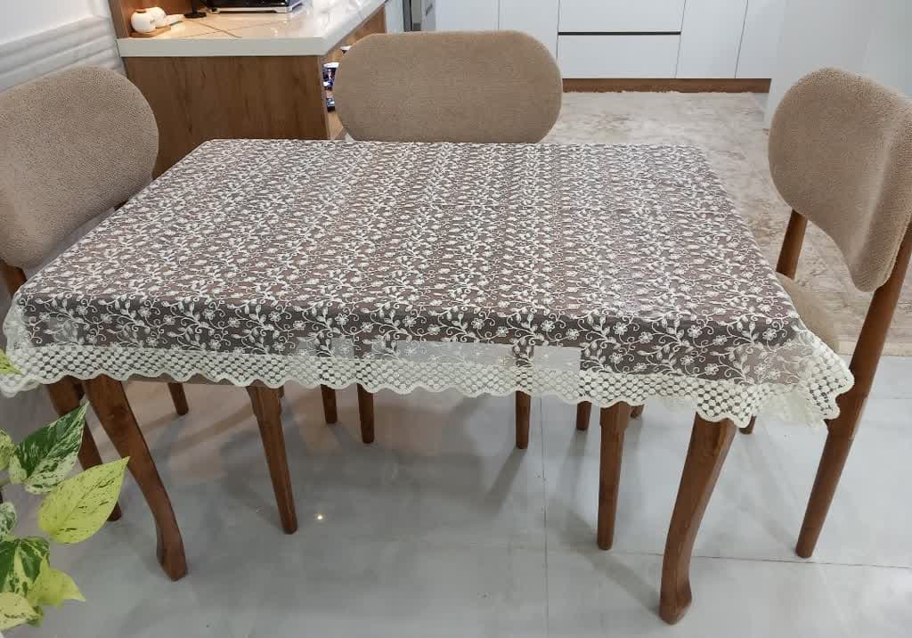 رومیزی غذاخوری مستطیل چهار نفره حریر گیپور 110*140 — تصویر ۵