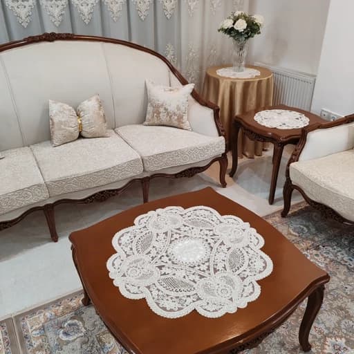 رومیزی گرد دانتل مخمل ترکیه سه تکه طرح آی تک — تصویر ۵