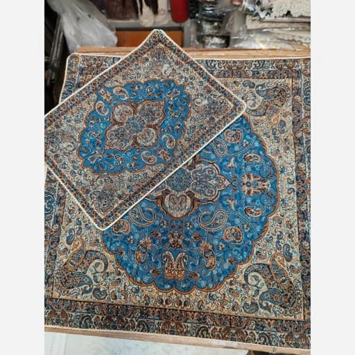 جانماز ترمه درجه یک آستر دار مغزی دوزی — تصویر ۵