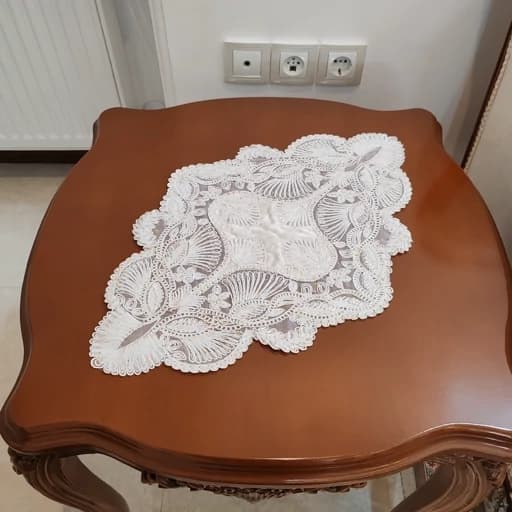 رومیزی مخمل دانتل ملیله دوزی طرح کاج سه تکه — تصویر ۵