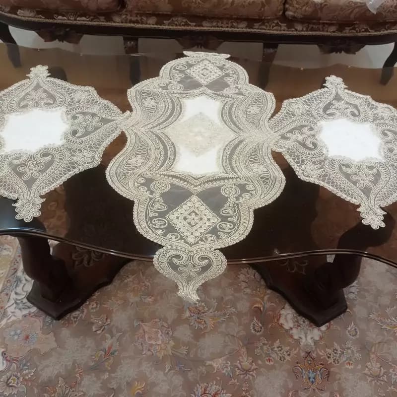 رومیزی مخمل دانتل جدید سه تکه ترک طرح داماک — تصویر ۲