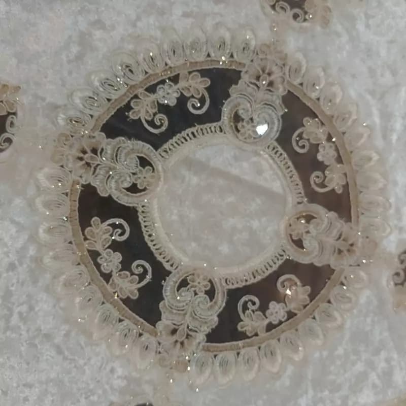 رومیزی گرد مخمل دانتل جدید ترک سه تکه طرح آیسل — تصویر ۳