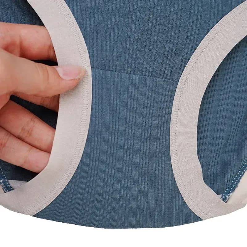 شورت زنانه اسلیپ نخ و پنبه لیزری طرح کبریتی فری سایز — تصویر ۷