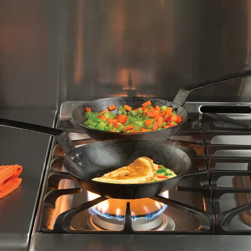 تابه کربن استیل 25 سانتی لاج Lodge Carbon Steel Skillet — تصویر ۲