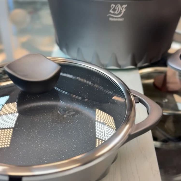 سرویس قابلمه نانو گرانیتی 16 پارچه برند ZDF — تصویر ۴