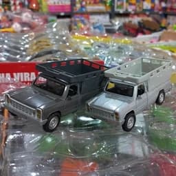 نیسان زامیاد فلزی ماشین اسباب بازی در باز شو — تصویر ۳
