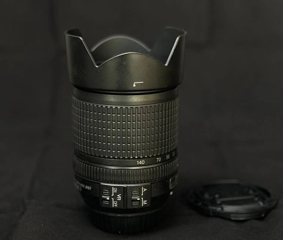 دوربین Nikon D5600 18-140mm دست دوم — تصویر ۷