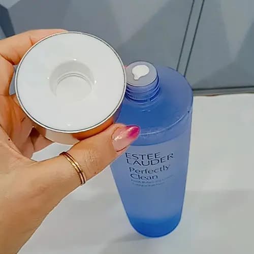 لوسیون تونیک شادابکننده و متعادلکننده استی لادر Estee Lauder — تصویر ۲