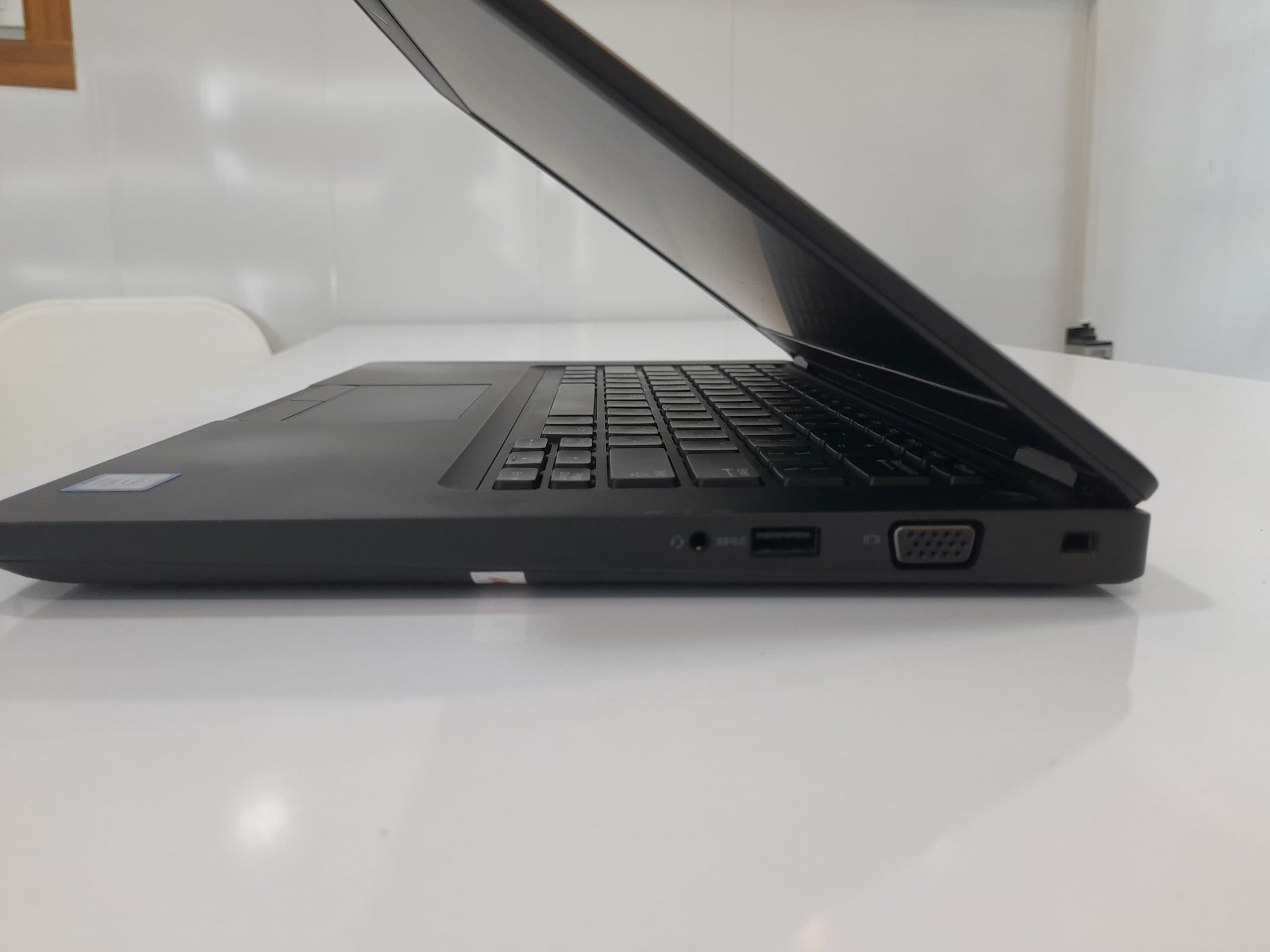 لپ تاپ dell 5491 — تصویر ۳