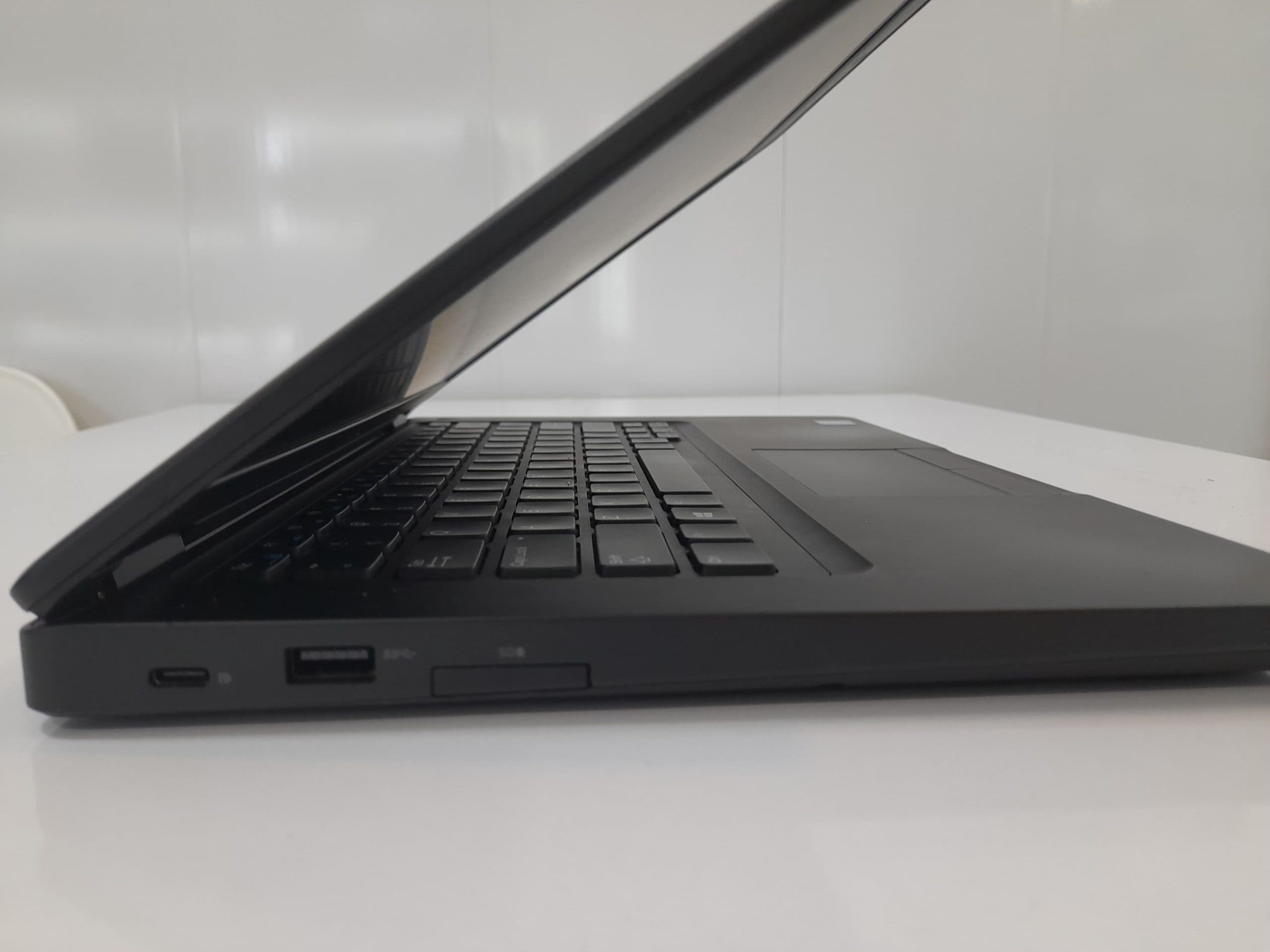 لپ تاپ dell 5491 — تصویر ۲