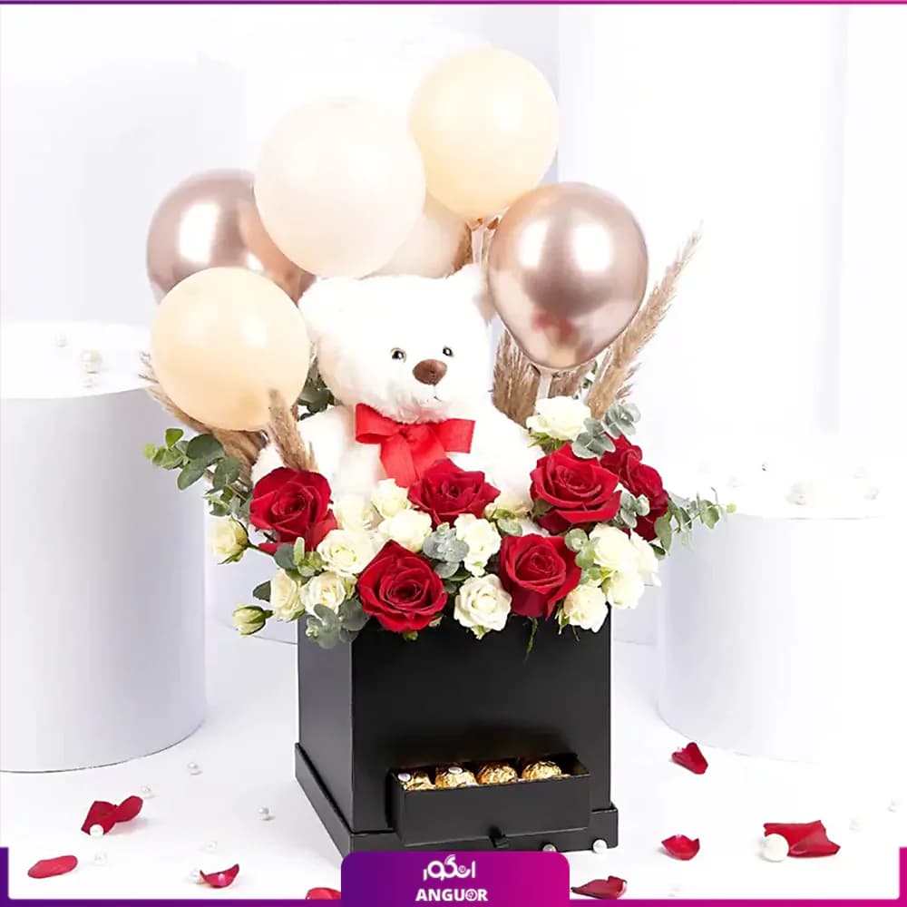 باکس گل سورپرایز شیرین