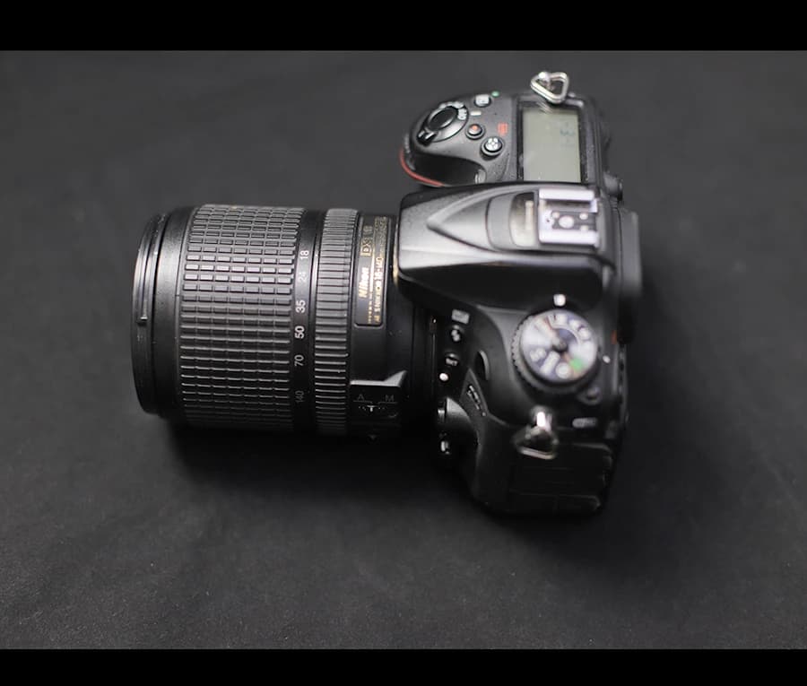 دوربین Nikon D7200 18-140 3.5-5.6 G ED VR دست دوم — تصویر ۳