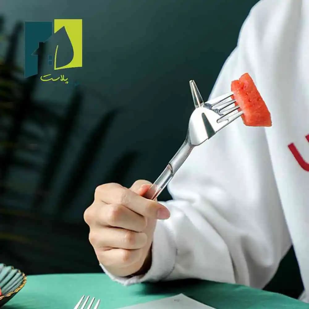 چنگال هندوانه بر — تصویر ۵