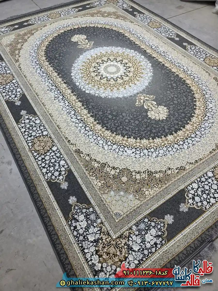 فرش طلاکوب 1200 شانه طرح صدرا رنگ مشکی زغالی گل برجسته کاشان — تصویر ۲