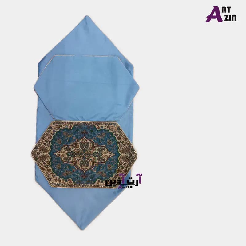 ترمه رومیزی سه تکه یزد رنگ آبی درباری طرح شاه عباسی کد: 1654 — تصویر ۲