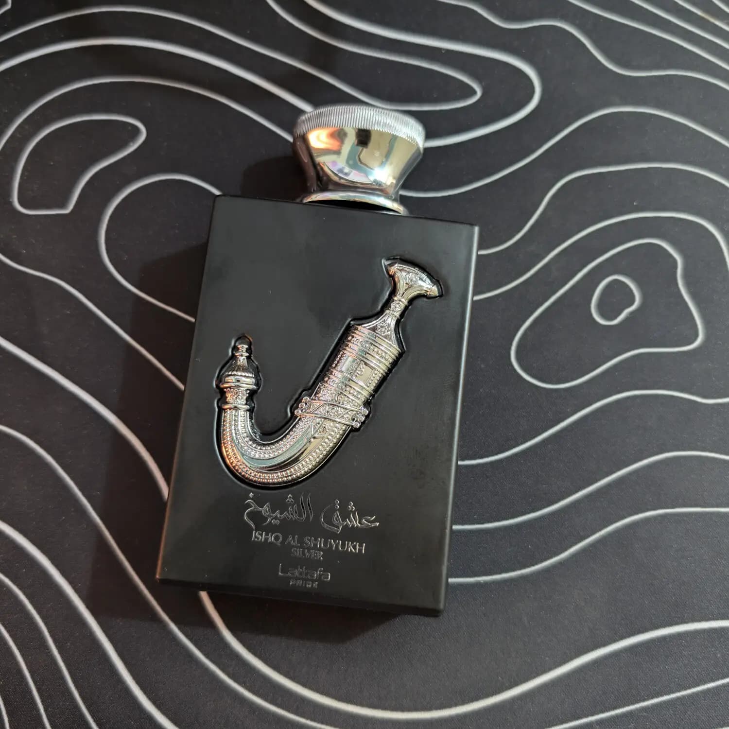 عطر ادکلن لطافه عشق الشیوخ سیلور اصل | Lattafa Perfumes Ishq Al Shuyukh Silver — تصویر ۴