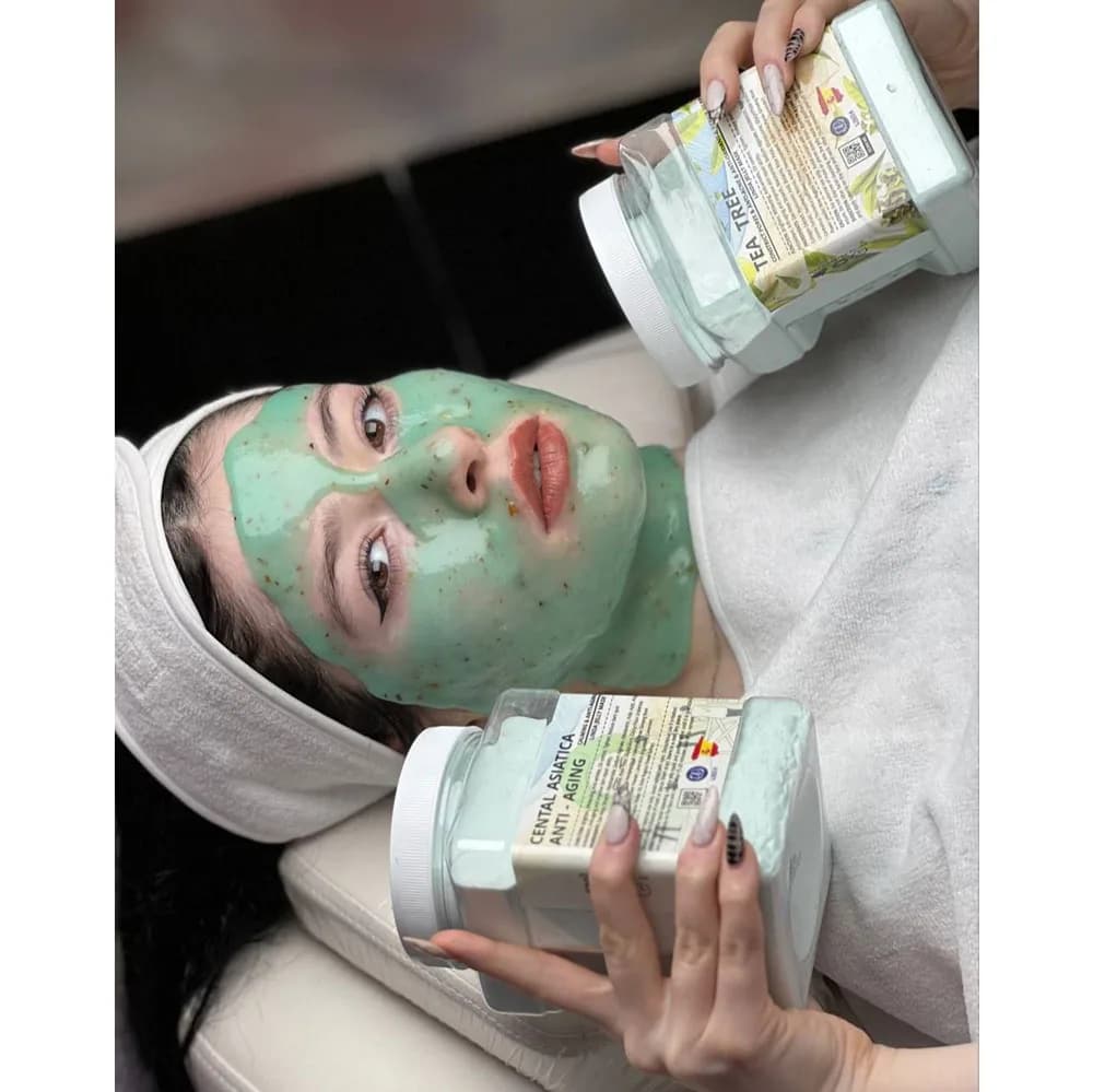 ماسک هیدروژلی سنتلا لیندا حجم 650 گرم