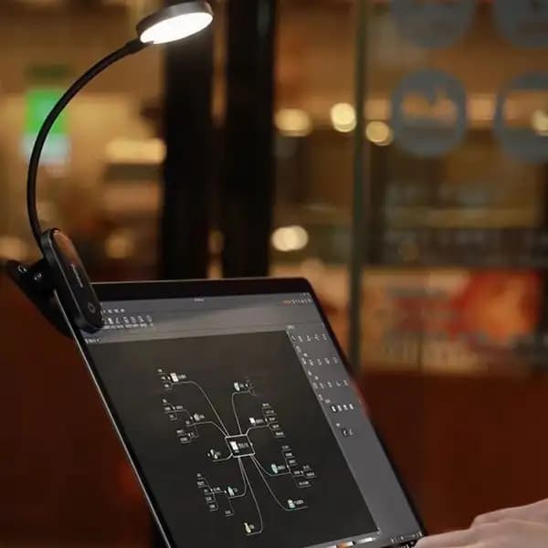 چراغ مطالعه گیره ای بیسوس مدل Baseus Comfort Reading Mini Clip Lamp — تصویر ۵