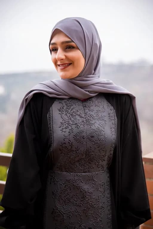 عبا حنا ملکان — تصویر ۳