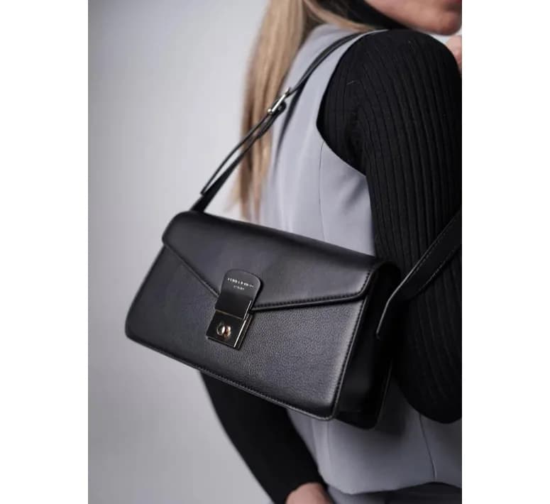 کیف دوشی زنانه دیوید جونز مدل David Jones CM7557 — تصویر ۵
