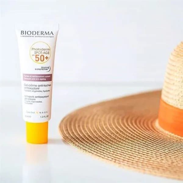 کرم ضد آفتاب و ضدلک بایودرما Bioderma فتودرم اسپات ایج 40 میلی لیتر — تصویر ۴