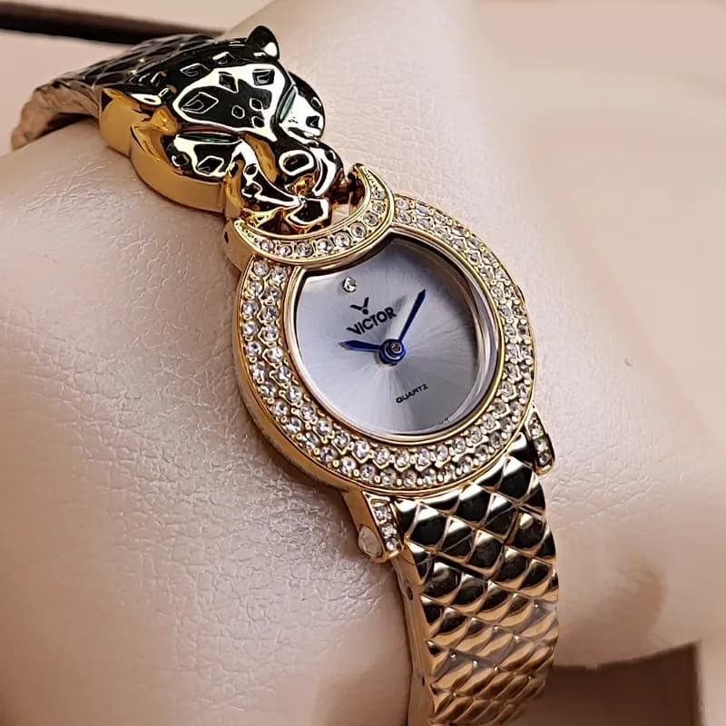 ساعت مچی زنانه ویکتور فرانسه اورجینال سلطنتی طلایی سبز مدل V5726 — تصویر ۱۰