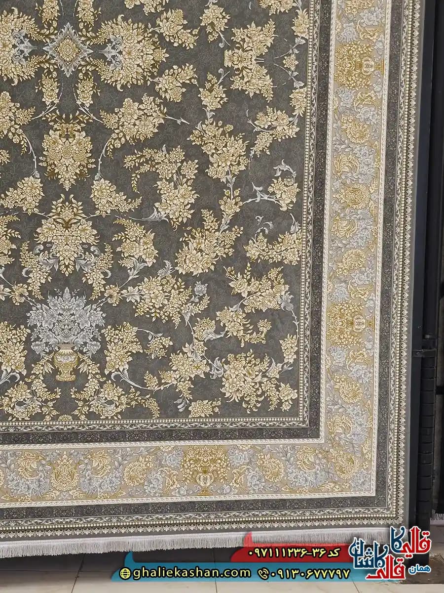 فرش طلاکوب 1200 شانه طرح افشان نگار رنگ طوسی فیلی گل برجسته کاشان — تصویر ۲