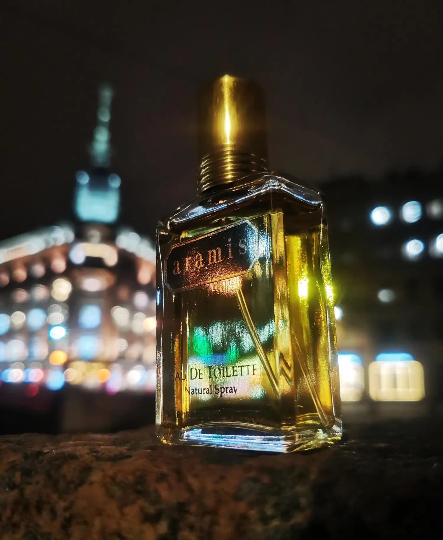 عطر ادکلن آرامیس کلاسیک طلایی اصل | Aramis Aramis — تصویر ۶