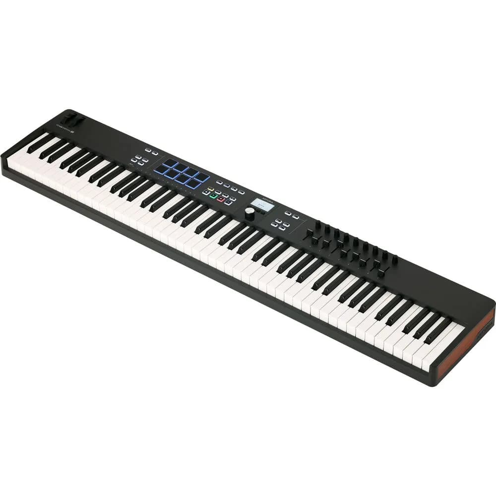 میدی کنترلر آرتوریا Arturia KeyLab Essential 88 Mk3 Black — تصویر ۳