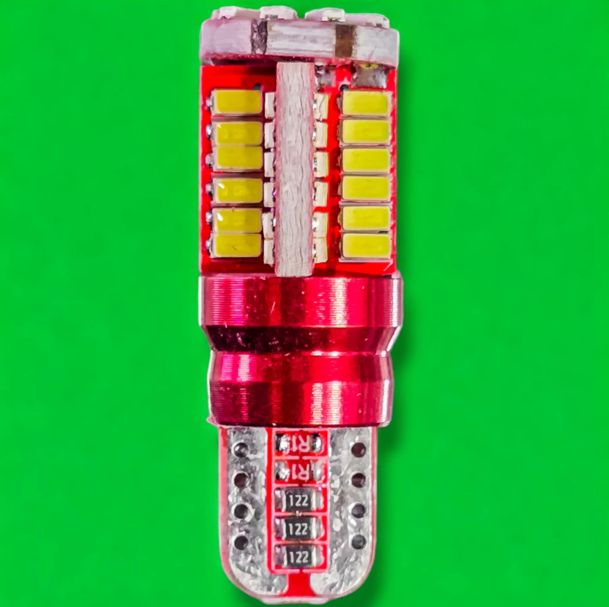 لامپ کوچک چراغ جلو خودرو تک حالته بست یدک مدل 58 تایی یخی کد SMD پایه تک کنتاک مناسب برای کوییک بسته 2 عددی — تصویر ۴