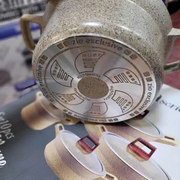 سرویس قابلمه زیو طرح سلطان مدل Z-7160 — تصویر ۴